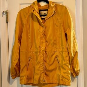 Women's Ci Sono Lightweight Rain Jacket Size Medium Daffodil Yellow NWOT